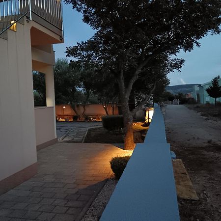 סלינה Apartman Pajo מראה חיצוני תמונה