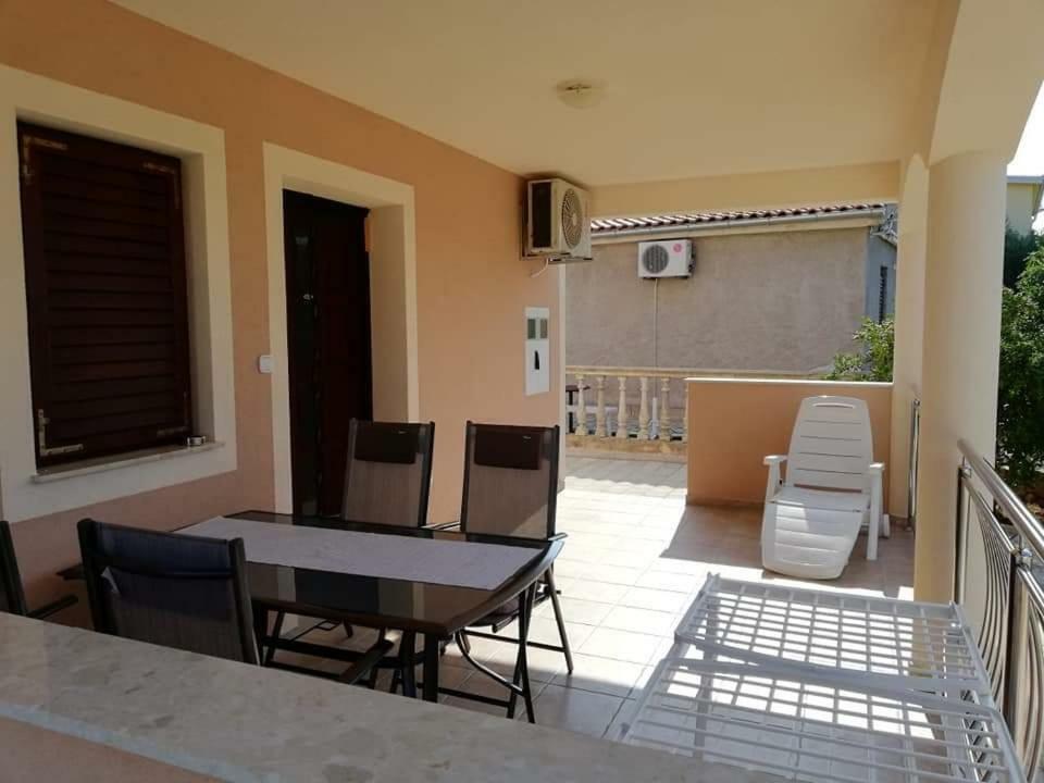 סלינה Apartman Pajo מראה חיצוני תמונה